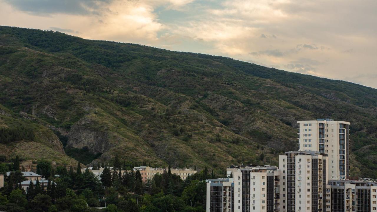 Address Inn Tiflis Dış mekan fotoğraf