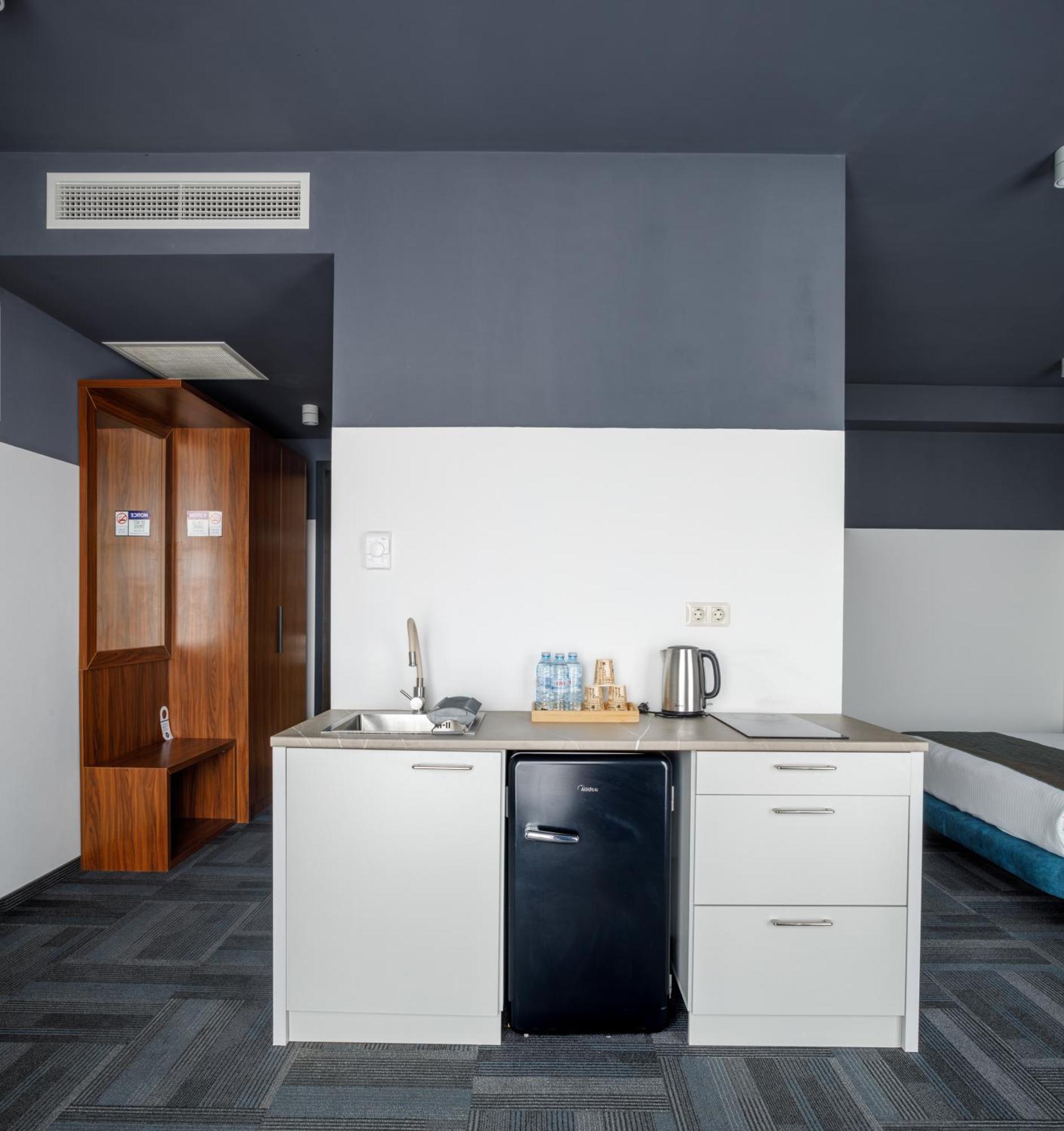 Address Inn Tiflis Dış mekan fotoğraf