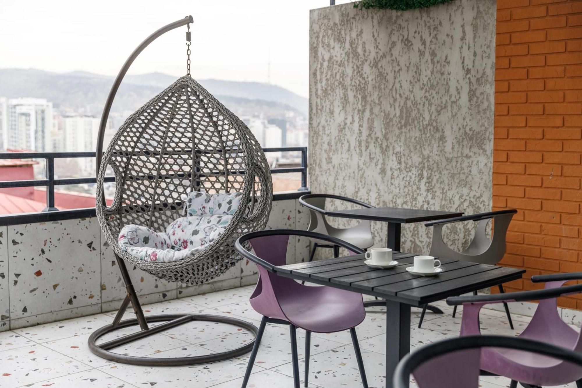 Address Inn Tiflis Dış mekan fotoğraf