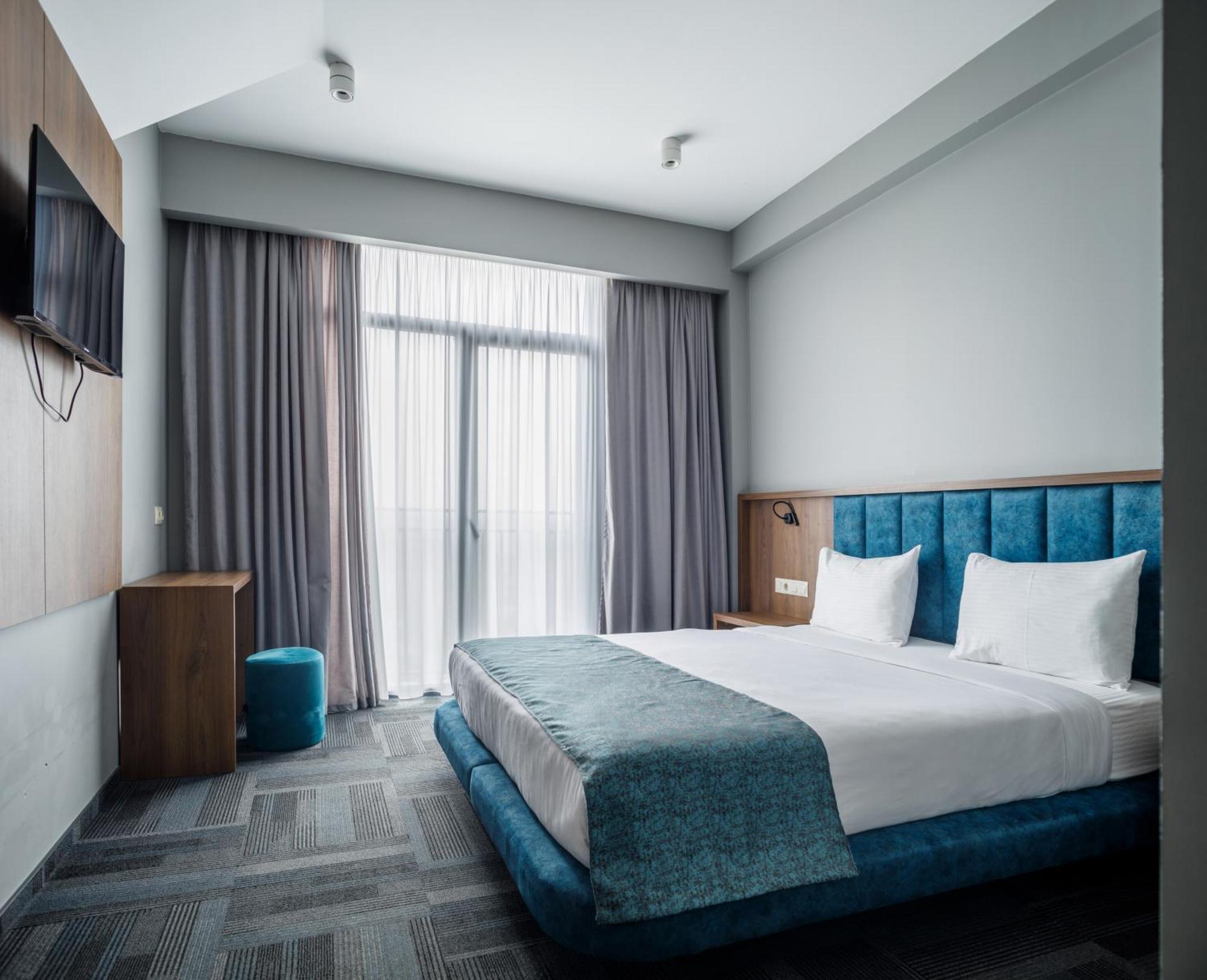 Address Inn Tiflis Dış mekan fotoğraf